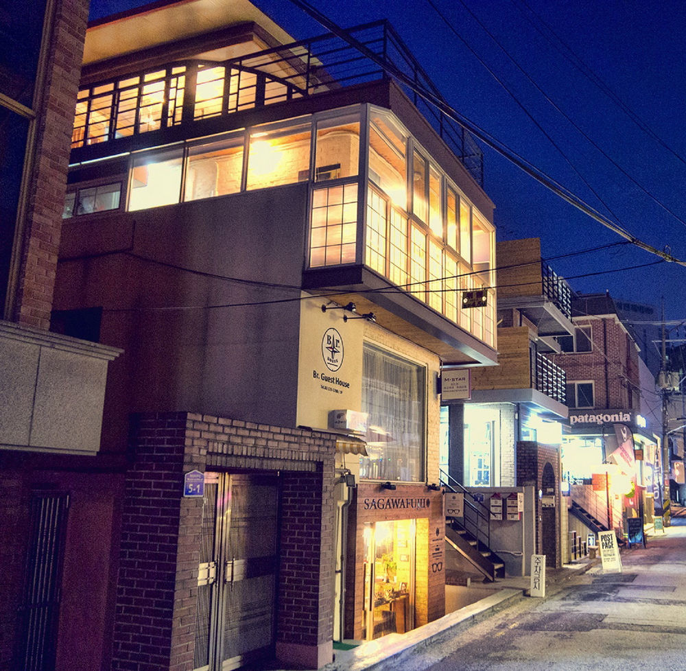 Br. Guesthouse Hongdae Сеул Екстериор снимка